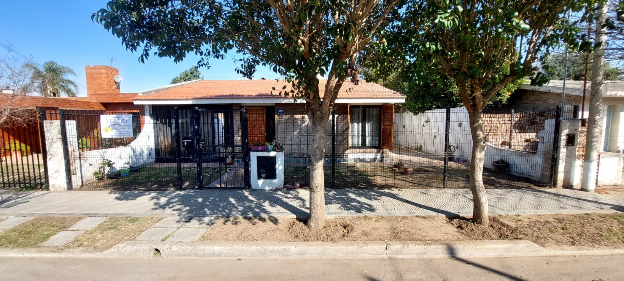 CASA EN VENTA EN BARRIO SANTA CECILIA, CORDOBA CA144