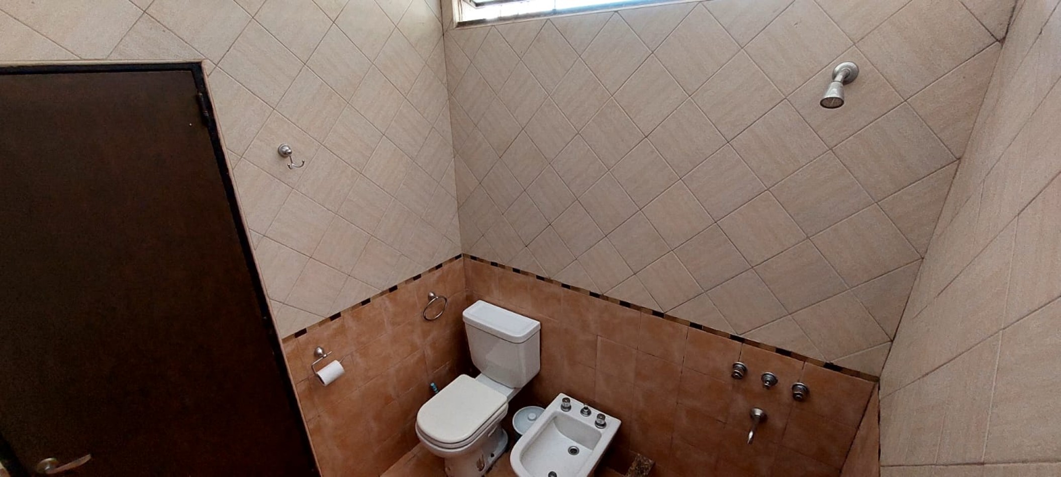 CASA EN VENTA EN BARRIO SANTA CECILIA, CORDOBA CA144