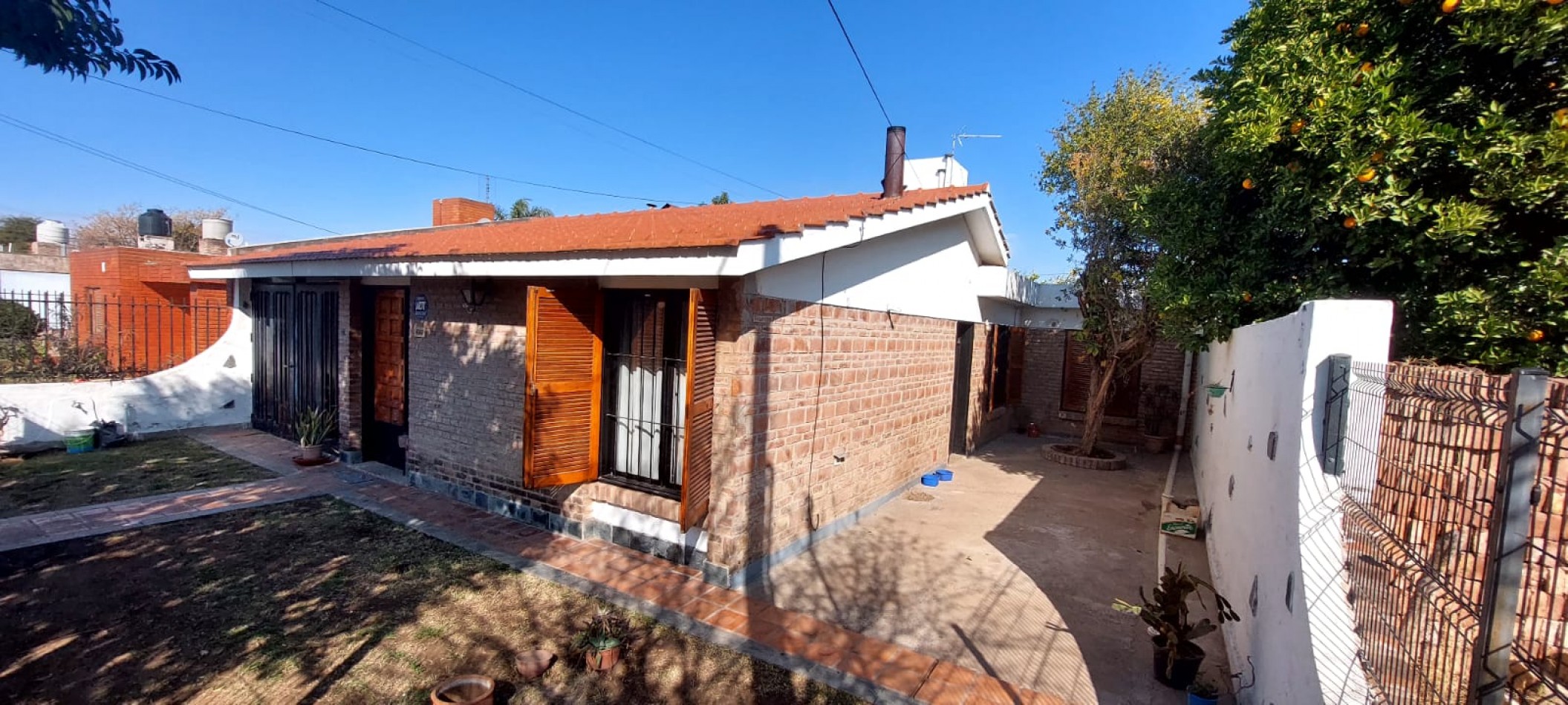 CASA EN VENTA EN BARRIO SANTA CECILIA, CORDOBA CA144