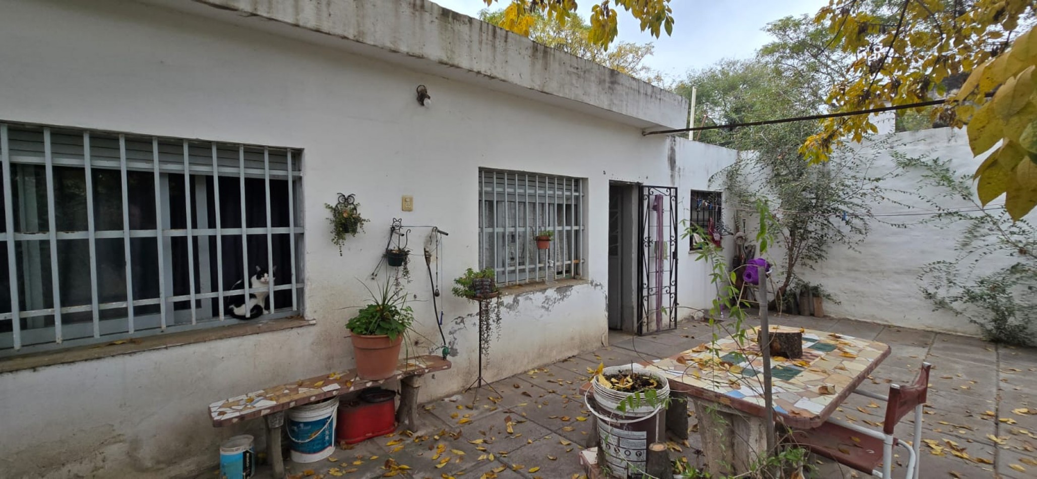 CASA A LA VENTA EN BIALET MASSE, FRENTE AL RIO COSQUIN. CA207