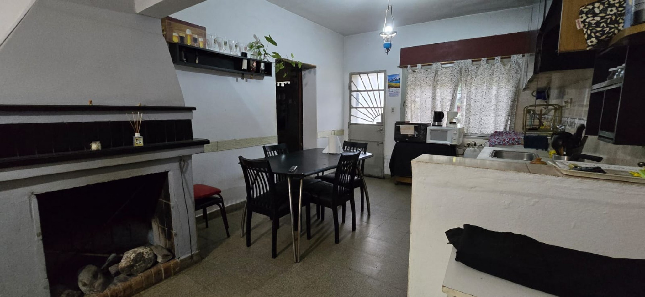CASA A LA VENTA EN BIALET MASSE, FRENTE AL RIO COSQUIN. CA207