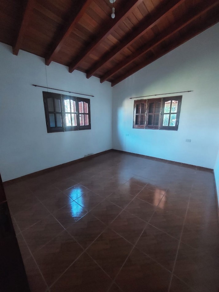 CASA A LA VENTA EN COSQUIN, BARRIO EL CONDADO. CA209