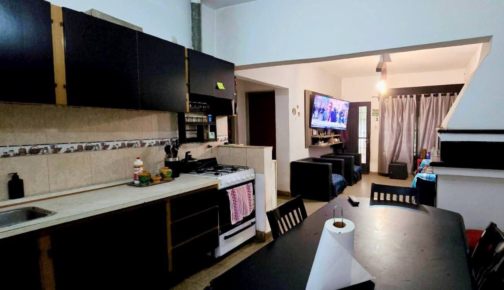 CASA A LA VENTA EN BIALET MASSE, FRENTE AL RIO COSQUIN. CA207