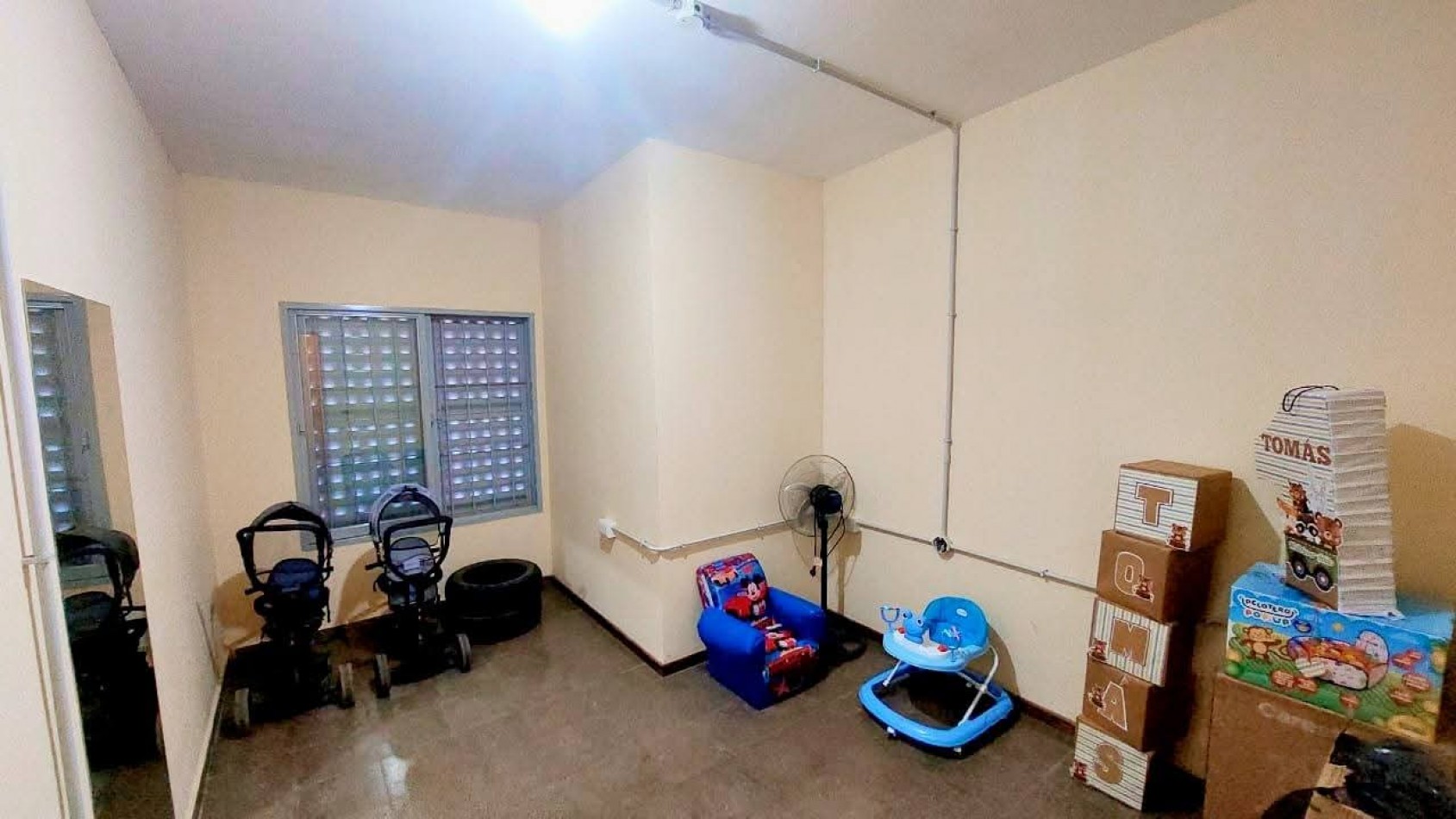 CASA A LA VENTA EN MALVINAS ARGENTINAS, CORDOBA. SOBRE IMPORTANTE AVENIDA. CA188F.