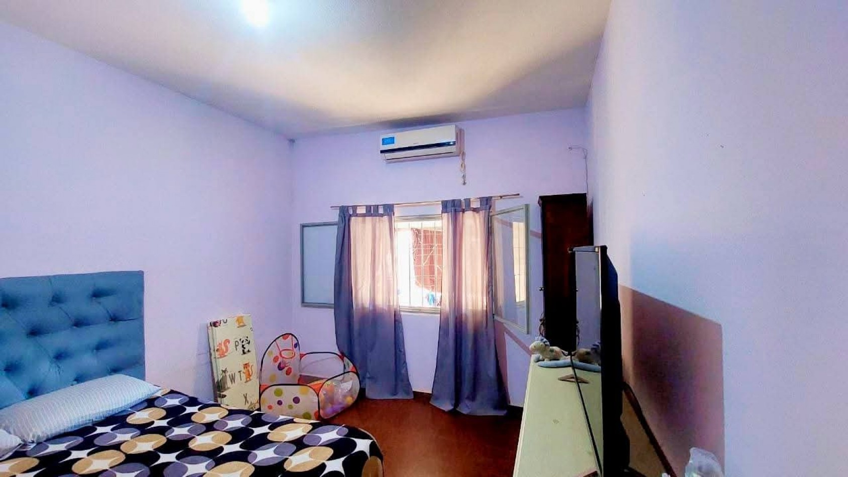 CASA A LA VENTA EN MALVINAS ARGENTINAS, CORDOBA. SOBRE IMPORTANTE AVENIDA. CA188F.