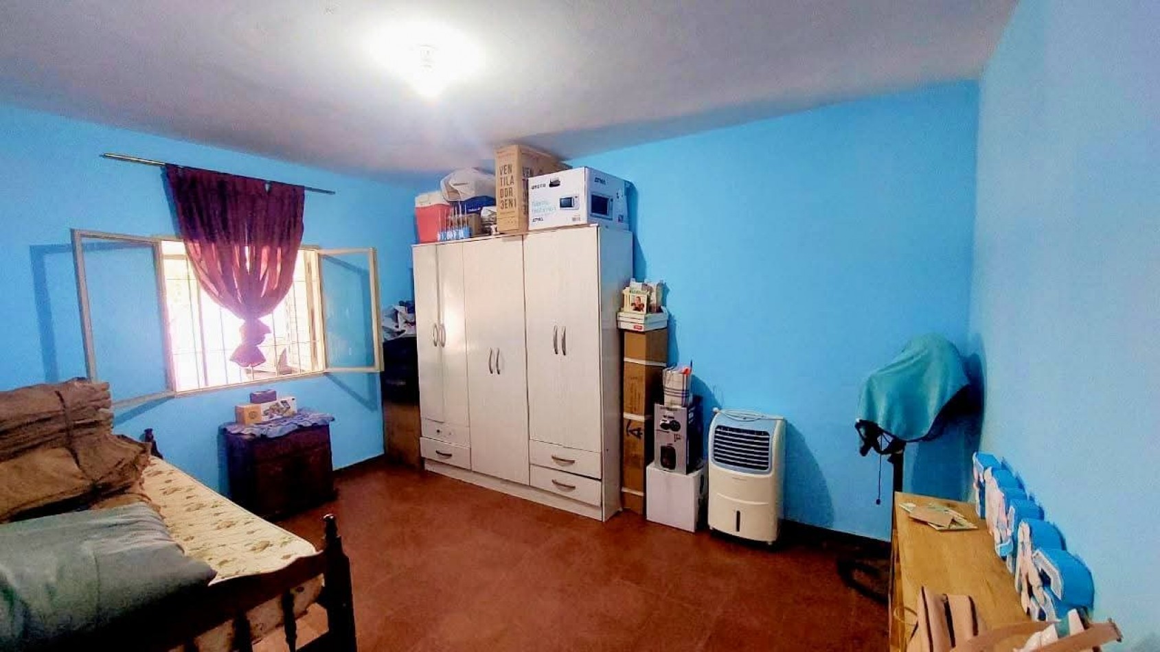 CASA A LA VENTA EN MALVINAS ARGENTINAS, CORDOBA. SOBRE IMPORTANTE AVENIDA. CA188F.
