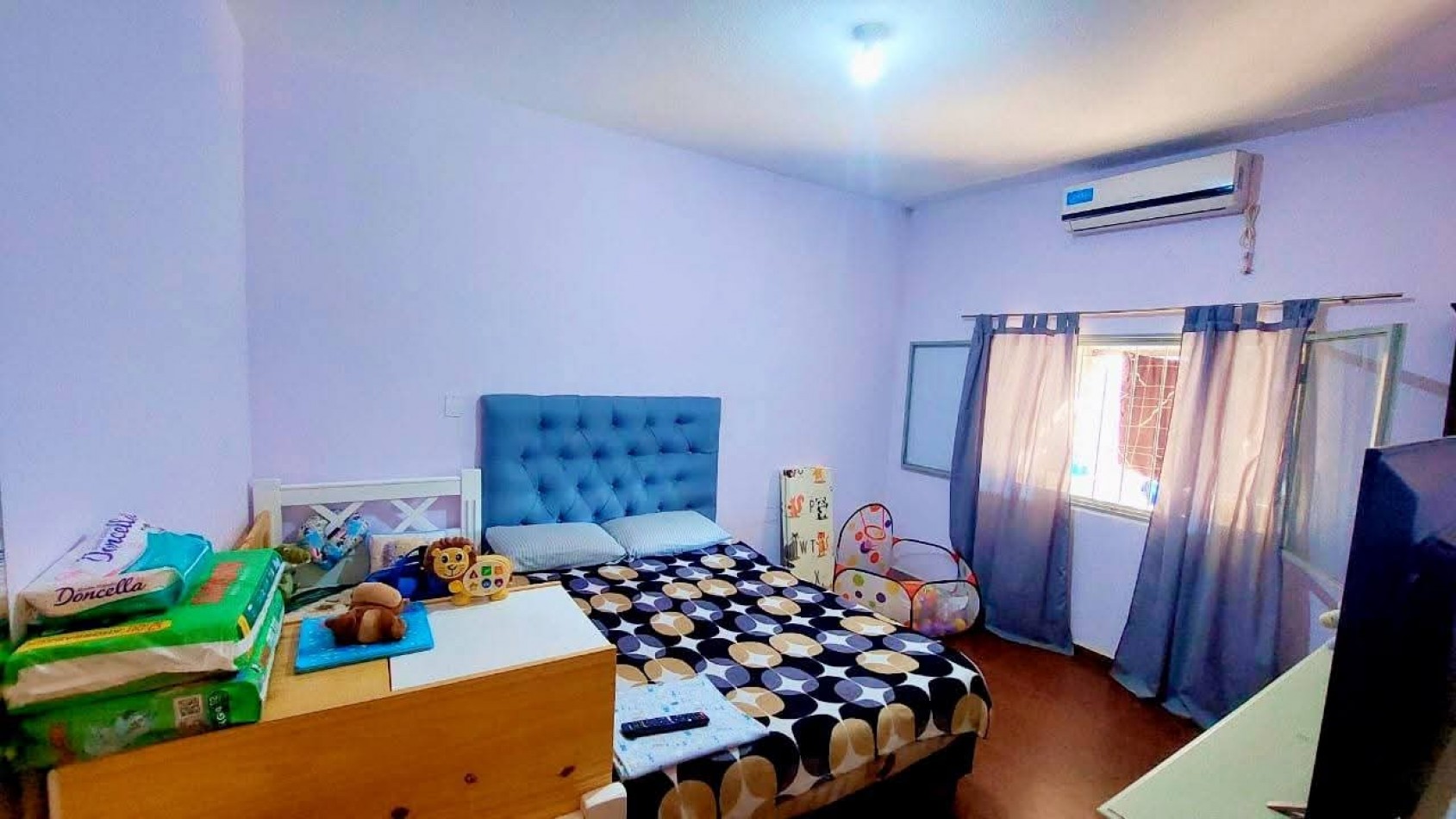 CASA A LA VENTA EN MALVINAS ARGENTINAS, CORDOBA. SOBRE IMPORTANTE AVENIDA. CA188F.