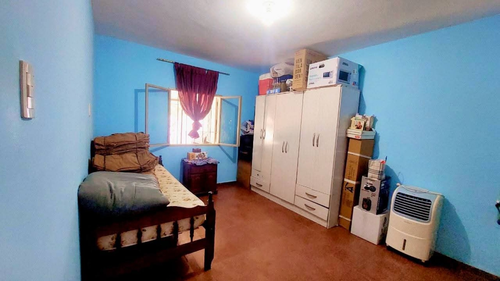 CASA A LA VENTA EN MALVINAS ARGENTINAS, CORDOBA. SOBRE IMPORTANTE AVENIDA. CA188F.