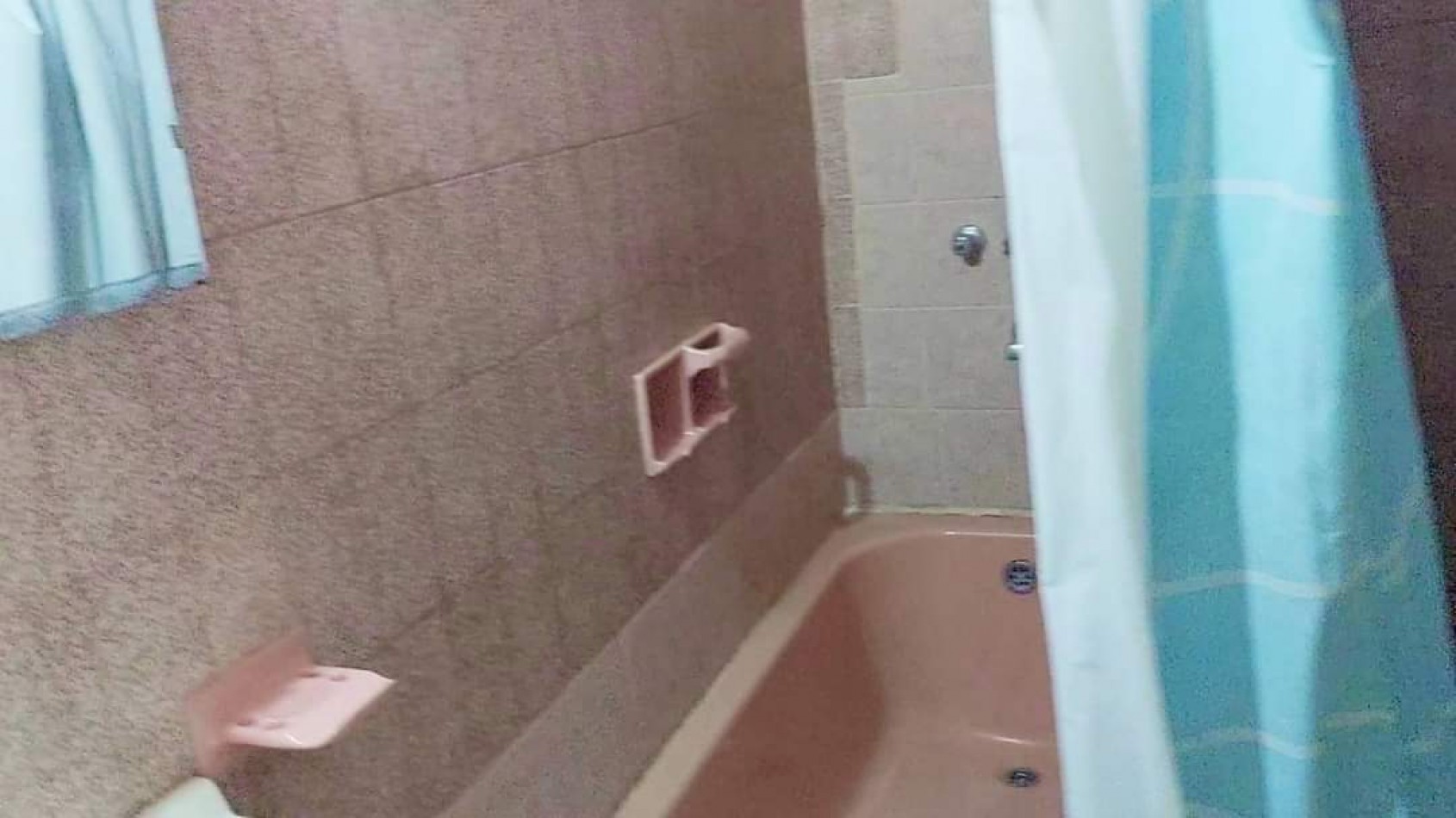 VENTA DE DEPARTAMENTO DE 3 DORMITORIOS EN EL CENTRO DE COSQUIN. CA184