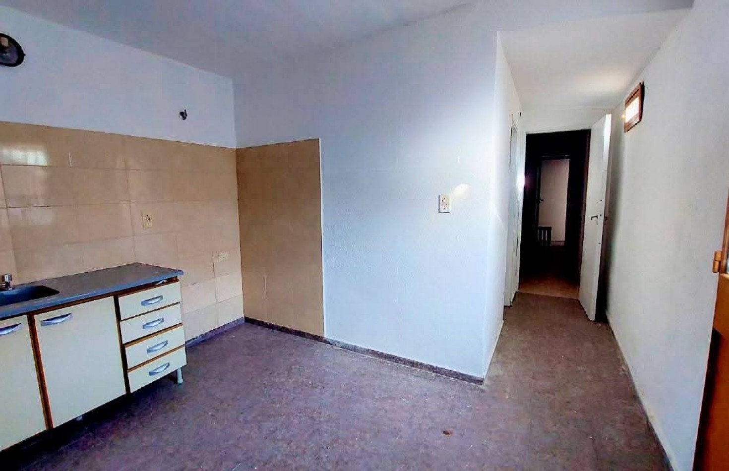 CASA A LA VENTA EN CORBOBA CAPITAL, BARRIO YOFRE SUD. CA214
