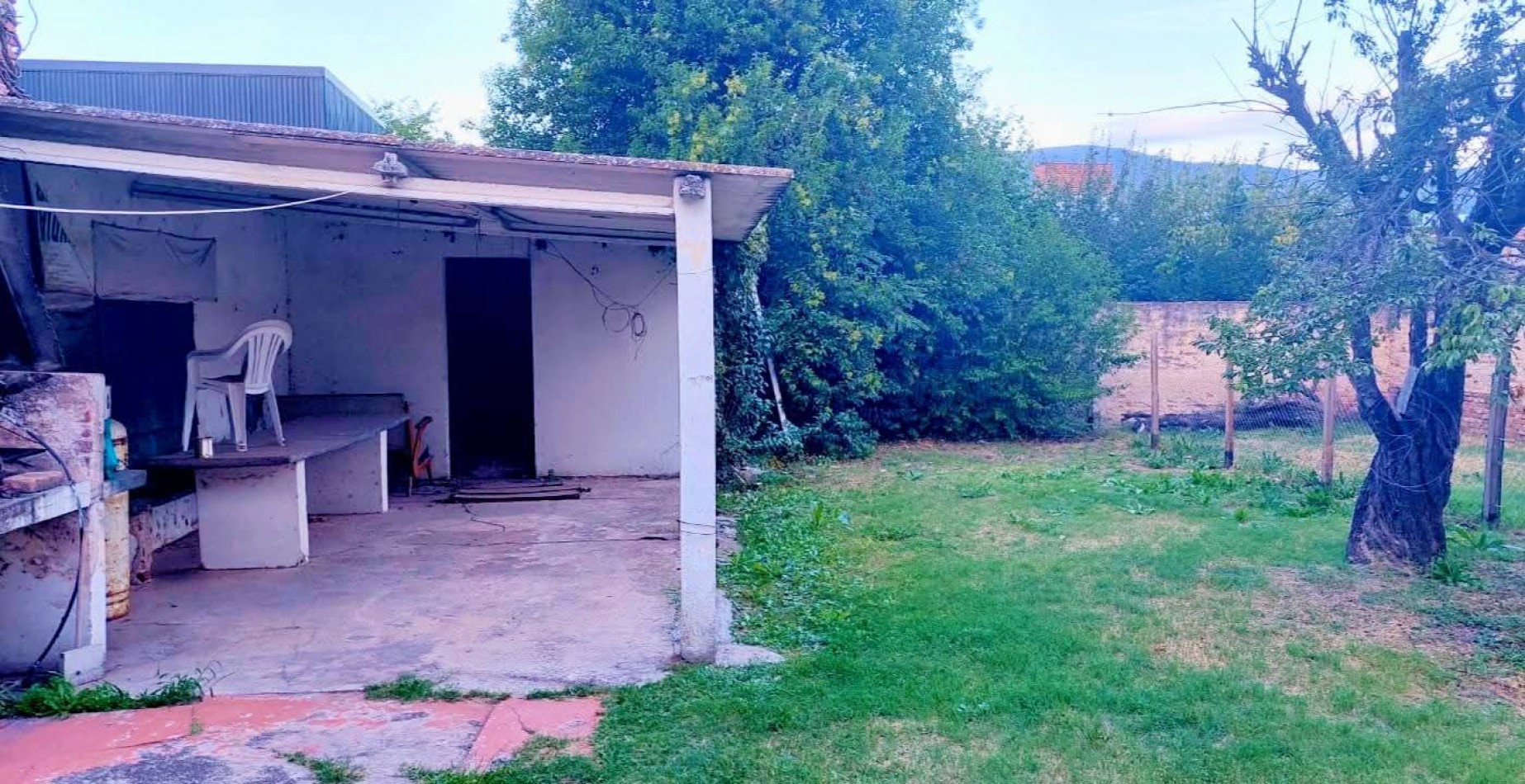 VENTA DE DEPARTAMENTO DE 2 DORMITORIOS. CENTRO DE COSQUIN. CA182