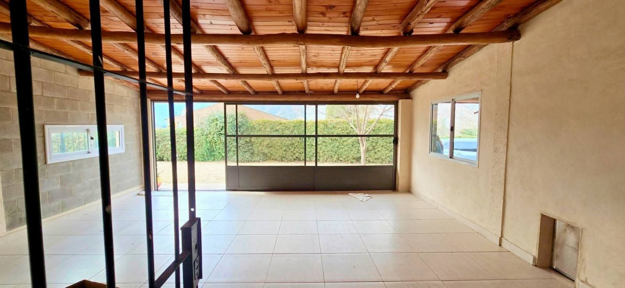 CASA MAS 2 CABAÑAS TOTALMENTE EQUIPADAS EN ENTORNO NATURAL EN VENTA. CA211