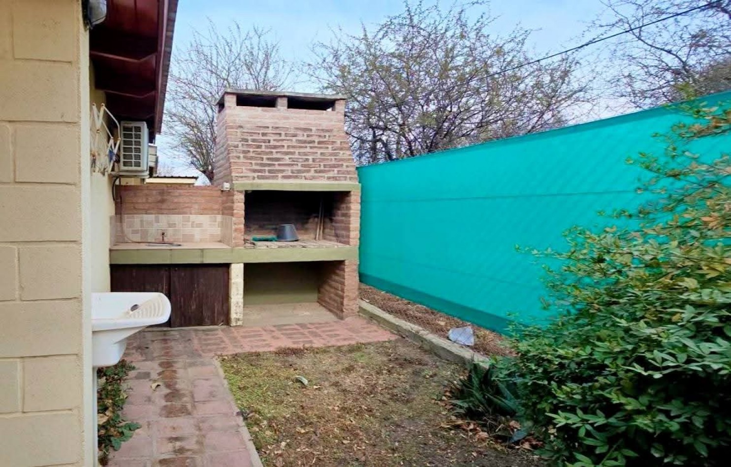 CASA MAS 2 CABAÑAS TOTALMENTE EQUIPADAS EN ENTORNO NATURAL EN VENTA. CA211