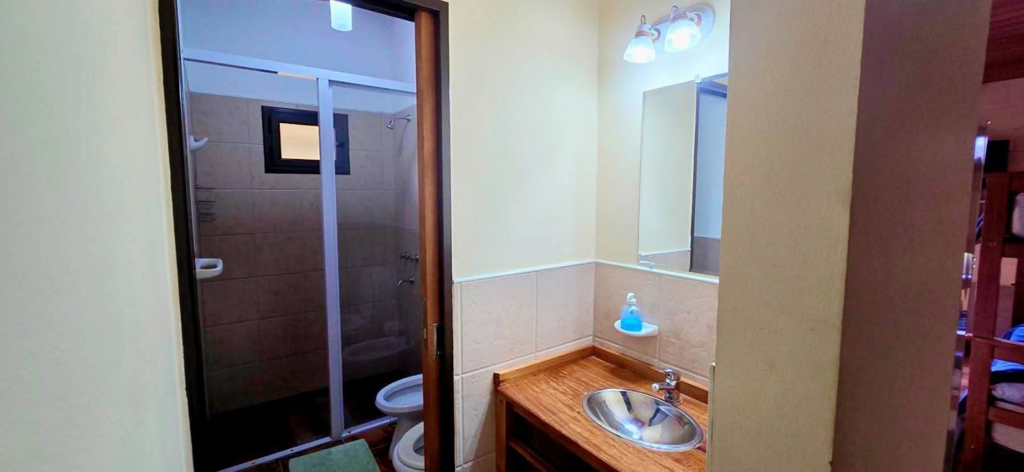 CASA MAS 2 CABAÑAS TOTALMENTE EQUIPADAS EN ENTORNO NATURAL EN VENTA. CA211