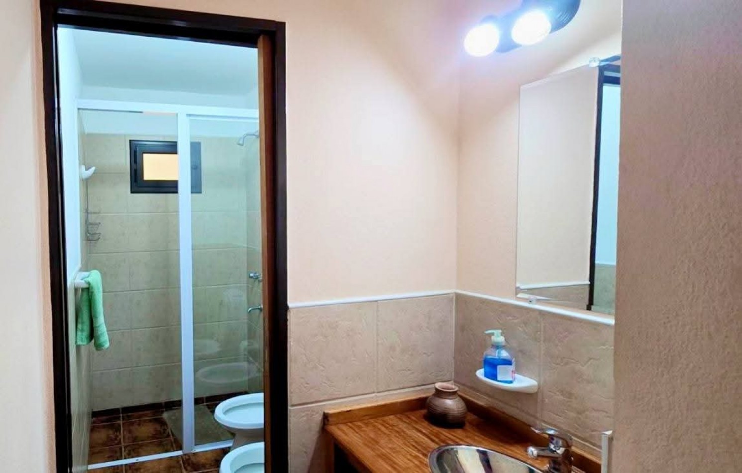 CASA MAS 2 CABAÑAS TOTALMENTE EQUIPADAS EN ENTORNO NATURAL EN VENTA. CA211