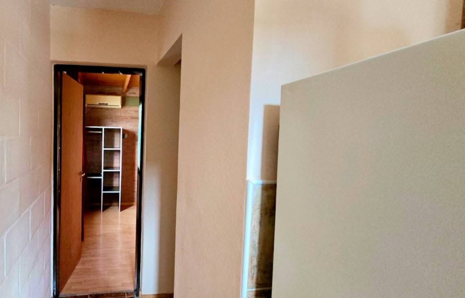 CASA MAS 2 CABAÑAS TOTALMENTE EQUIPADAS EN ENTORNO NATURAL EN VENTA. CA211