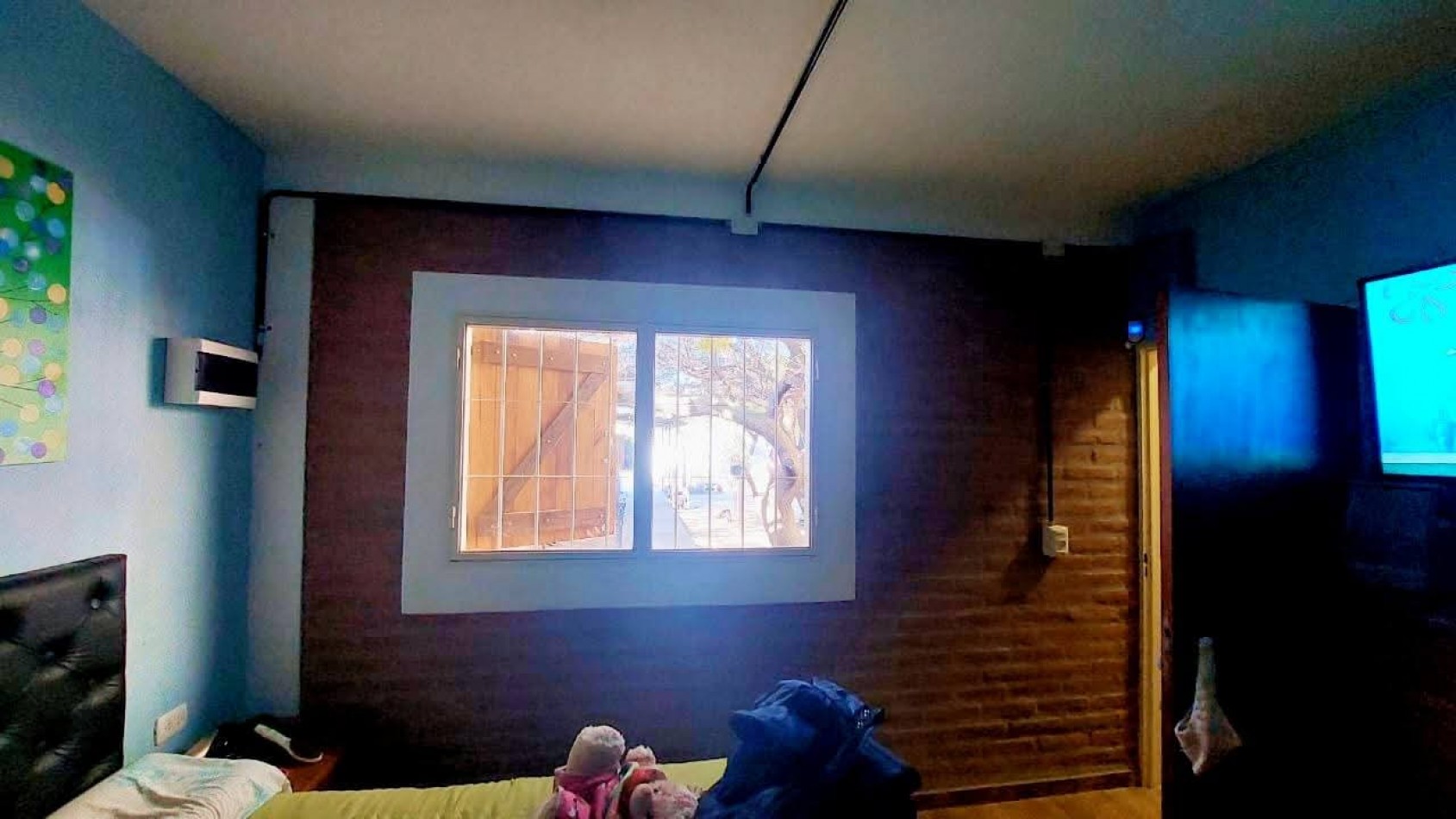 CASA A LA VENTA EN MALVINAS ARGENTINAS, CORDOBA. SOBRE IMPORTANTE AVENIDA. CA188F.