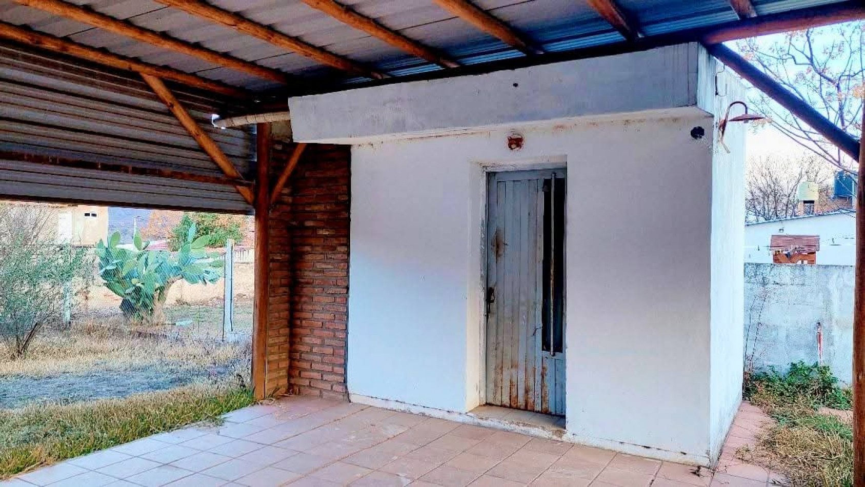 TERRENO CON CONSTRUCCION A LA VENTA EN SANTA MARIA DE PUNILLA. TE134