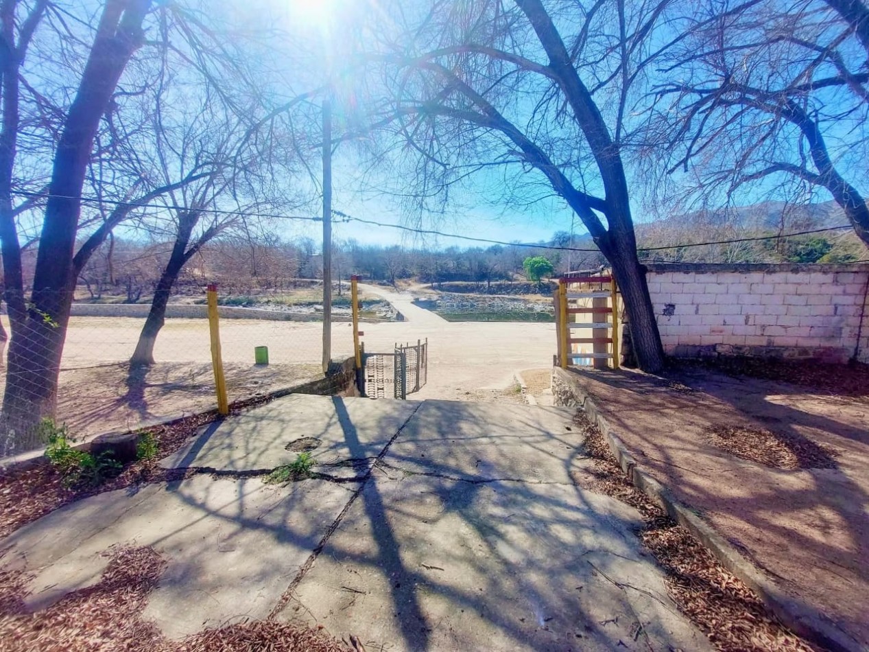 TERRENO EN VENTA FRENTE AL RIO COSQUIN EN BIALET MASSE. TE133