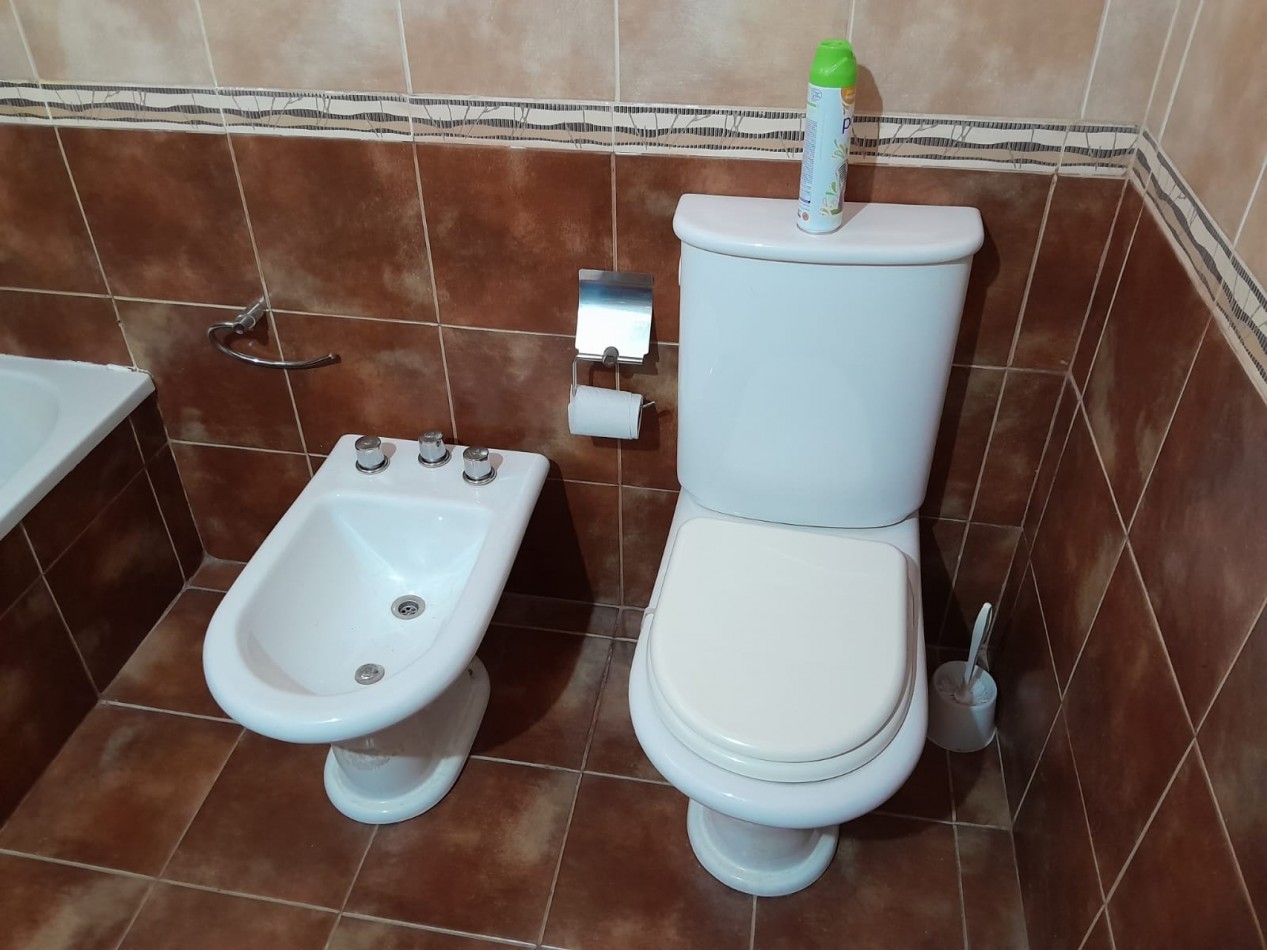 CASA, MAS DEPARTAMENTO Y TERRENO CON EDIFICACION A LA VENTA EN SANTA MARIA DE PUNILLA. CA254