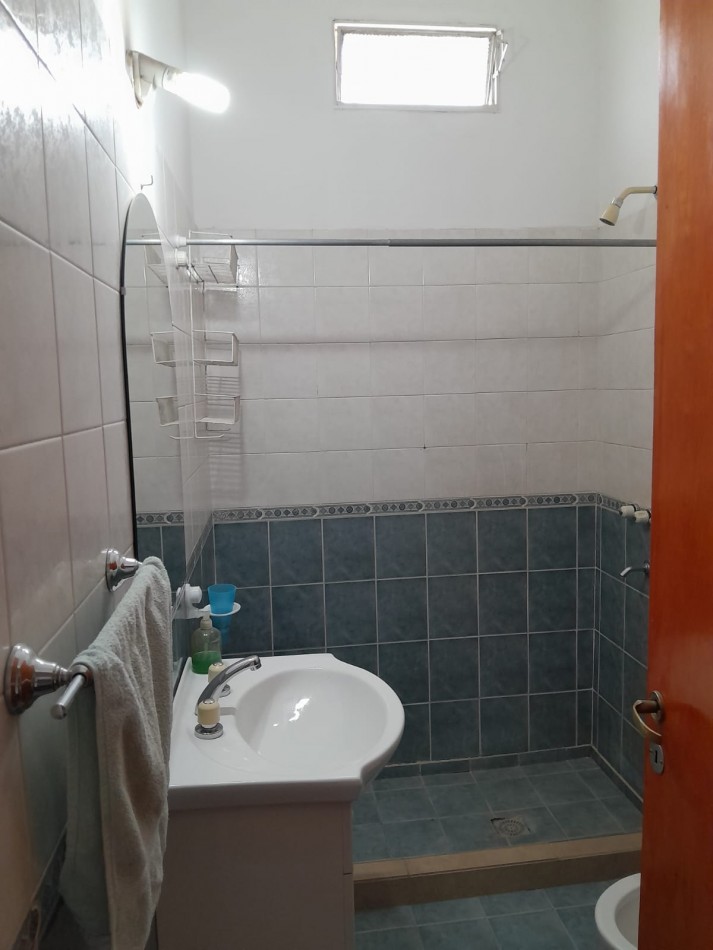 CASA, MAS DEPARTAMENTO Y TERRENO CON EDIFICACION A LA VENTA EN SANTA MARIA DE PUNILLA. CA254