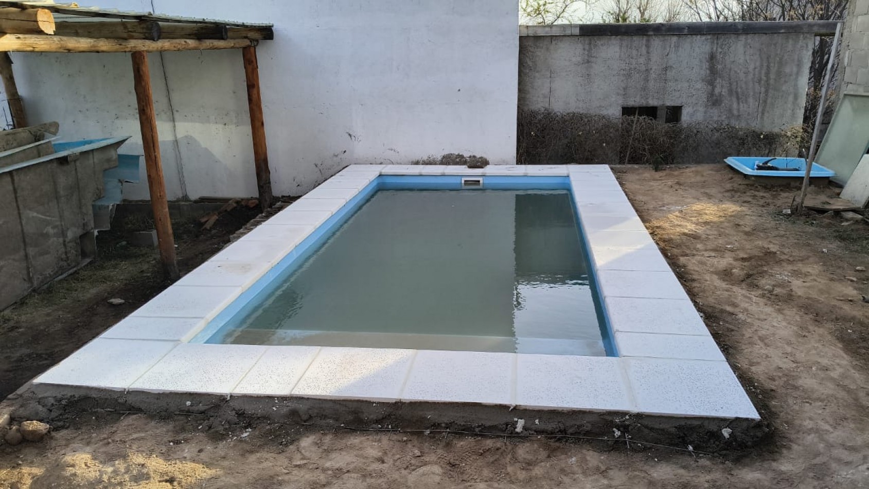 CASA EN VENTA EN SAN ROQUE AL PIE DE LAS SIERRAS. CA225