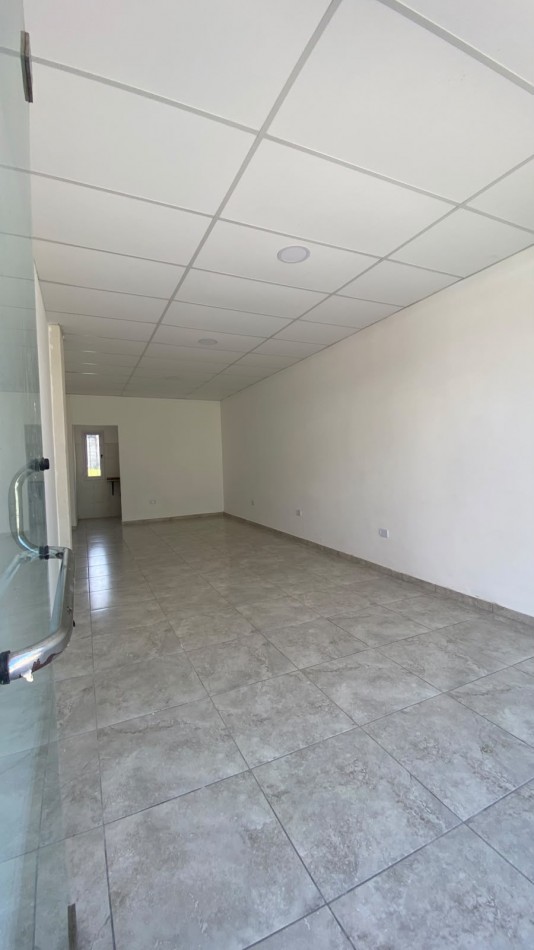 ALQUILER DE 2 LOCALES COMERCIALES EN VILLA BUSTOS A 200 M. DE AV. SAN MARTIN, SANTA MARIA DE PUNILLA