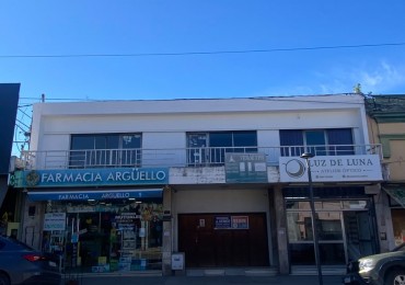DEPARTAMENTO DE 3 DORMITORIOS EN VENTA EN EL CENTRO DE COSQUIN. CA184